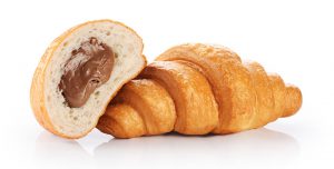 protein croissant mit kakaofüllung